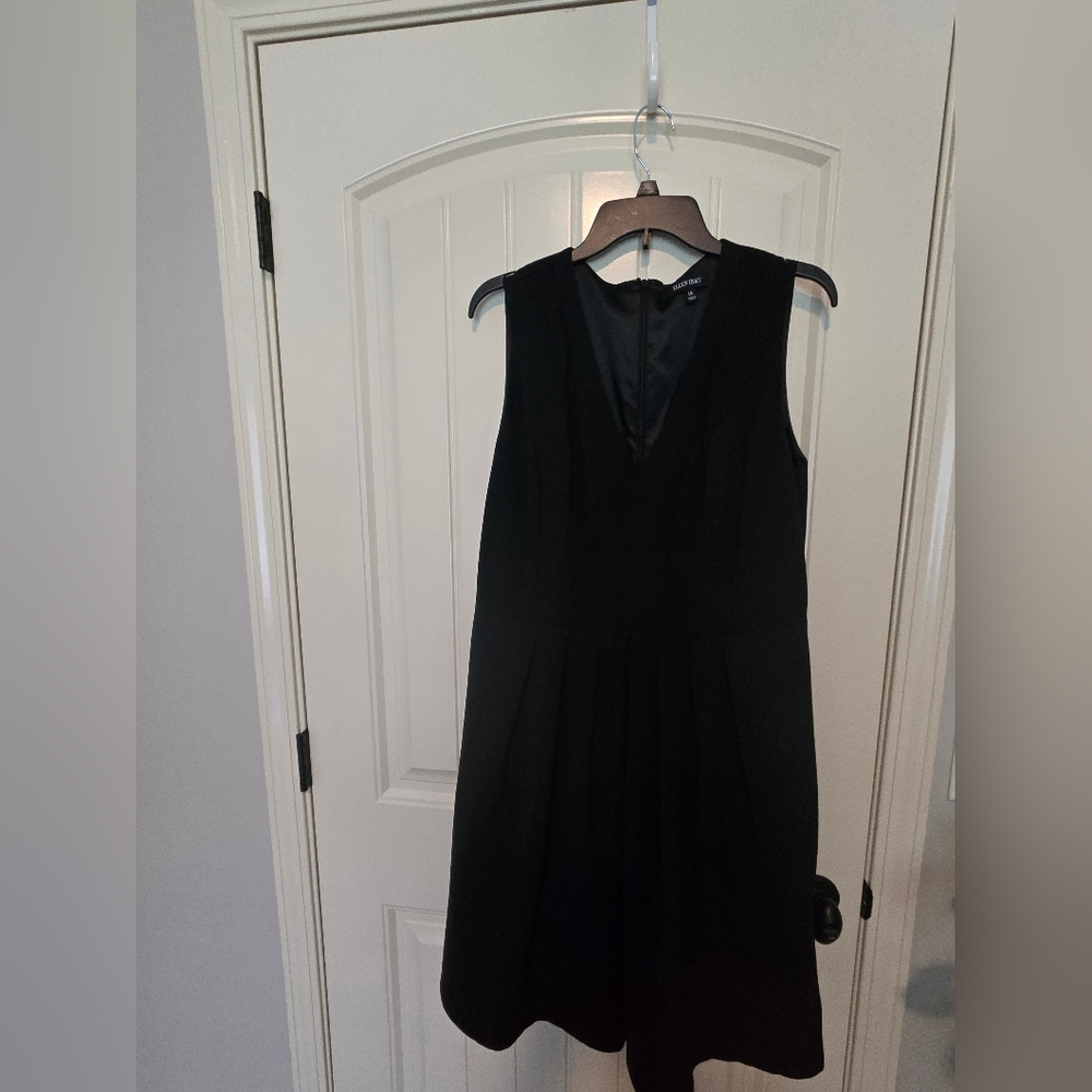 Ellen Tracy Classic Black Mini Dress